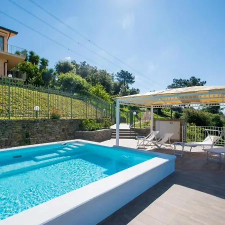 Delfina By Interhome Montignoso