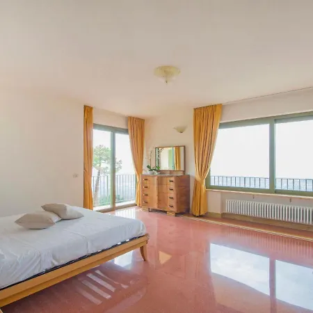 Delfina By Interhome * 蒙蒂尼奥索