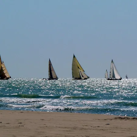 Delfina By Interhome